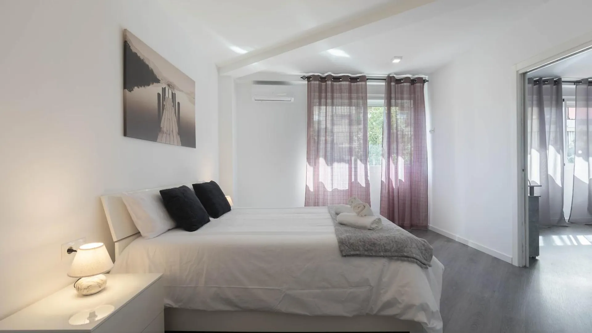 Apartamento Carvajal Malaga Apartment